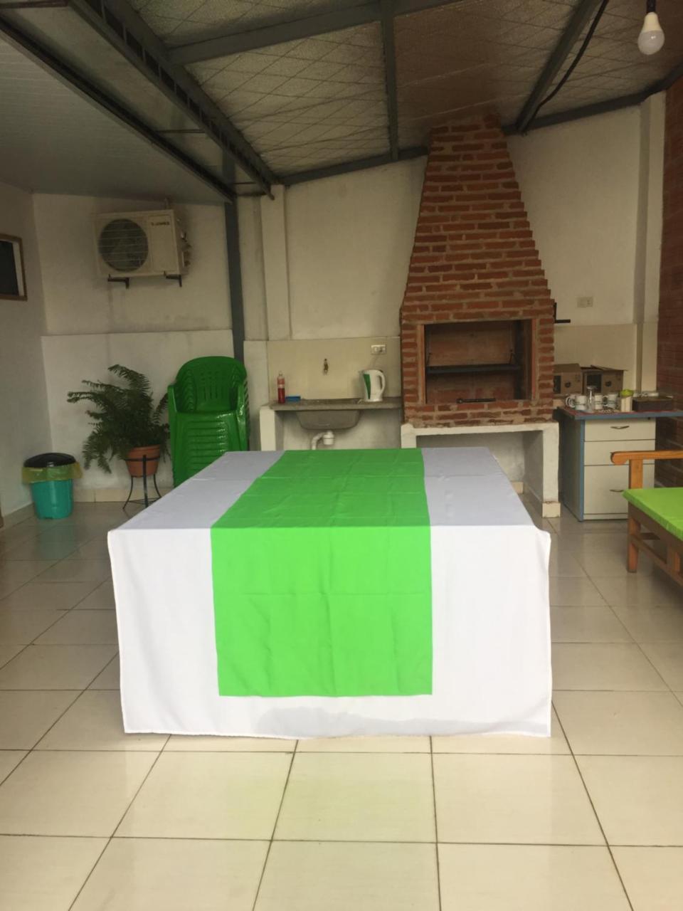 Helecho'S Hostal Pansiyon Encarnación Dış mekan fotoğraf