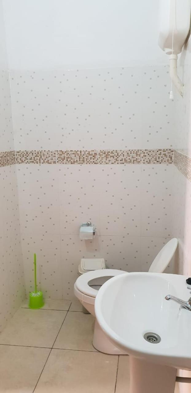 Helecho'S Hostal Pansiyon Encarnación Dış mekan fotoğraf